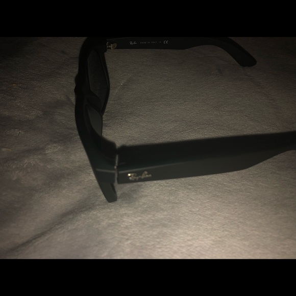 Authentic RayBan sunglasses - Picture 5 of 5